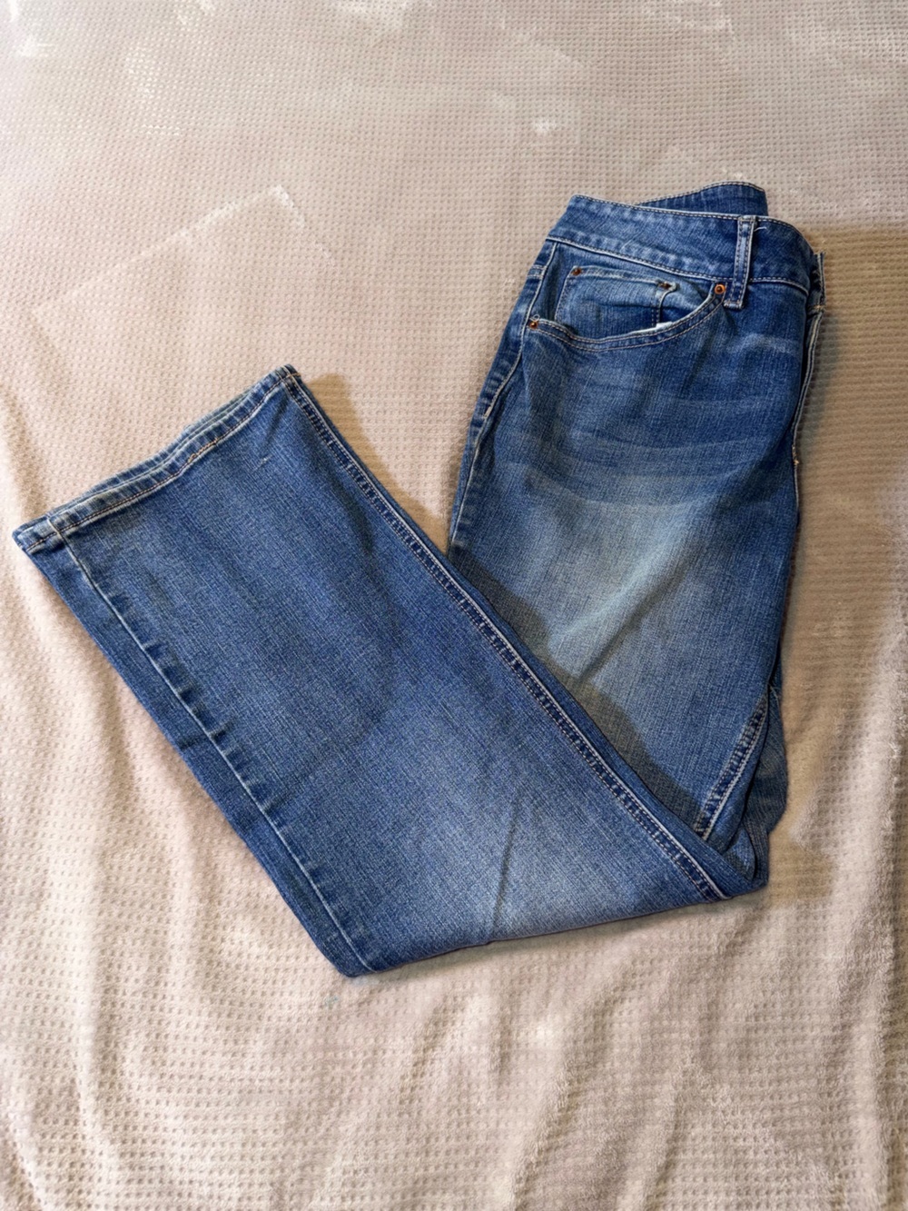 Time and Tru Women's Blue Bootcut Jeans 16P